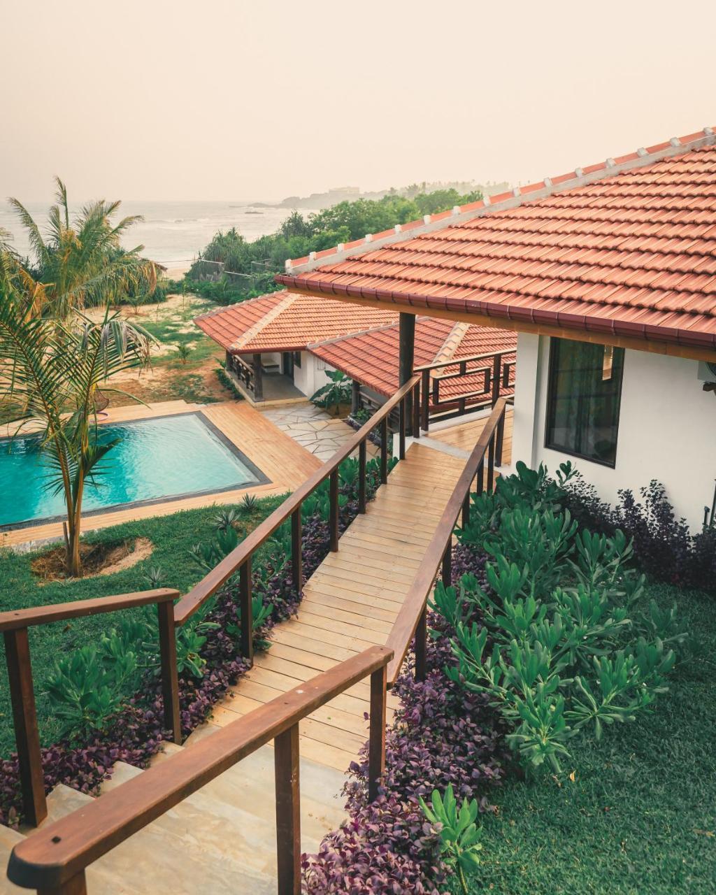 Hotel Omia Tangalle Exterior foto
